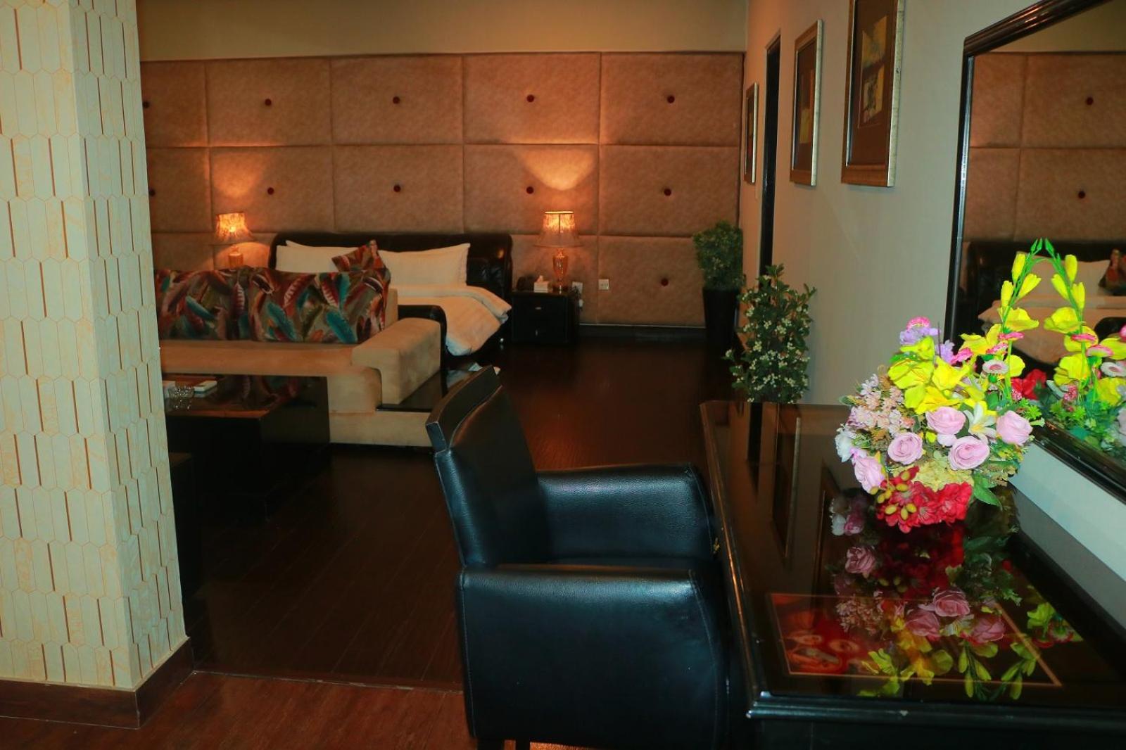 ซาฟารี คลับ 1 Hotel ราวัลปินดี ภายนอก รูปภาพ